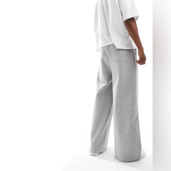 ASOS DESIGN Super Wide Leg Scuba Joggers in Gray Marl, size XS. SOLD OUT ONLINE - Picture 2 of 14